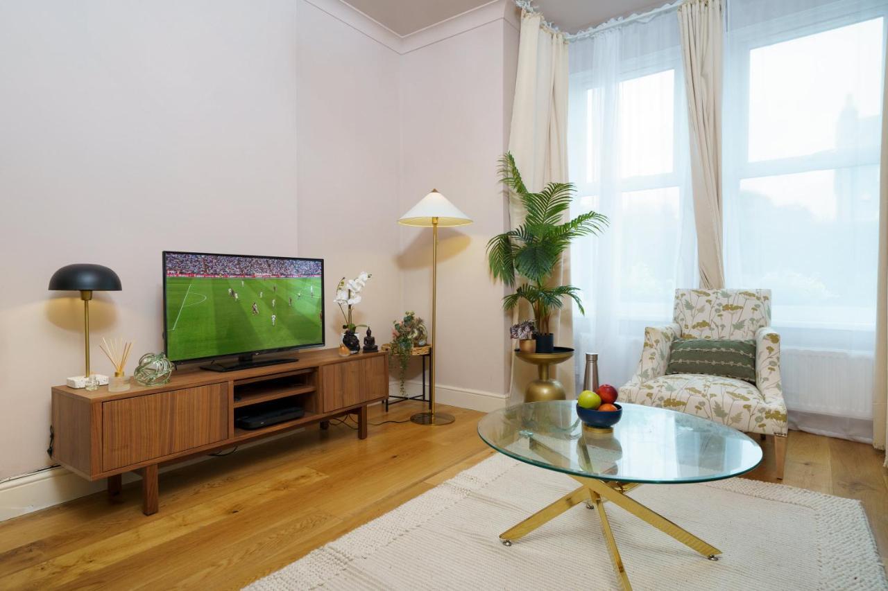 Gorgeous Apartment Wood Green Palmers Green Exterior photo